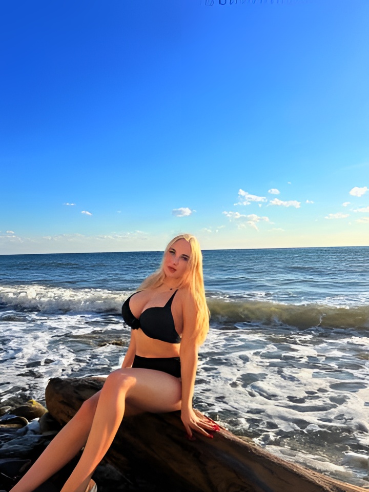 Арнелла привлекальеная девушка из Боровичей цена от 1500 руб