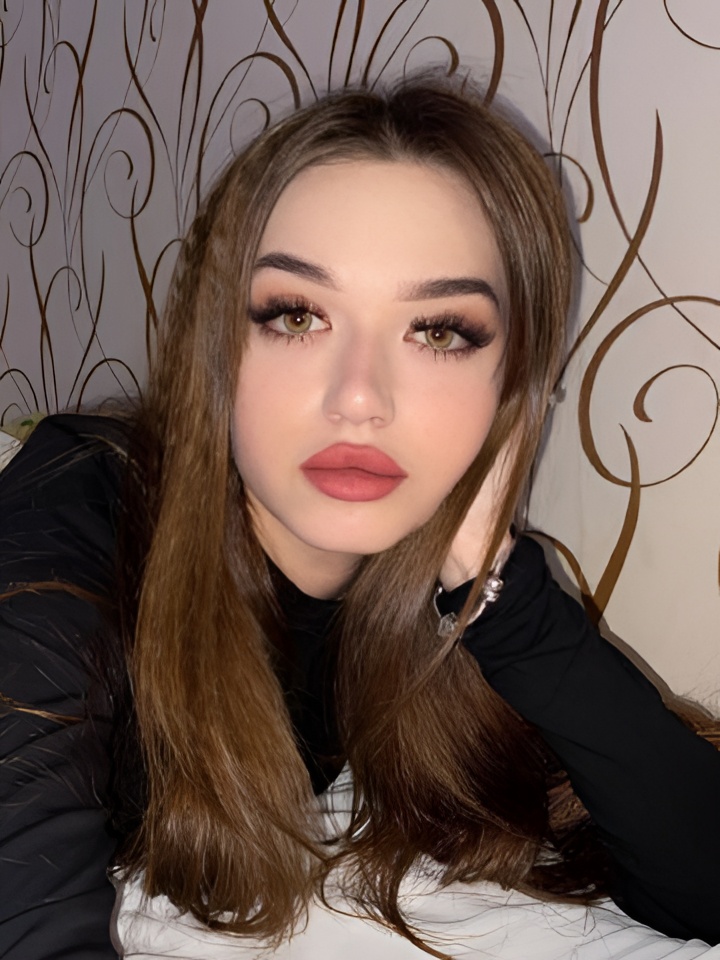 Фариза привлекальеная девушка из Боровичей цена от 2500 руб