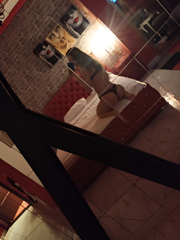 Индивидуалка Ида, доступна для личного знакомства от 2000 руб