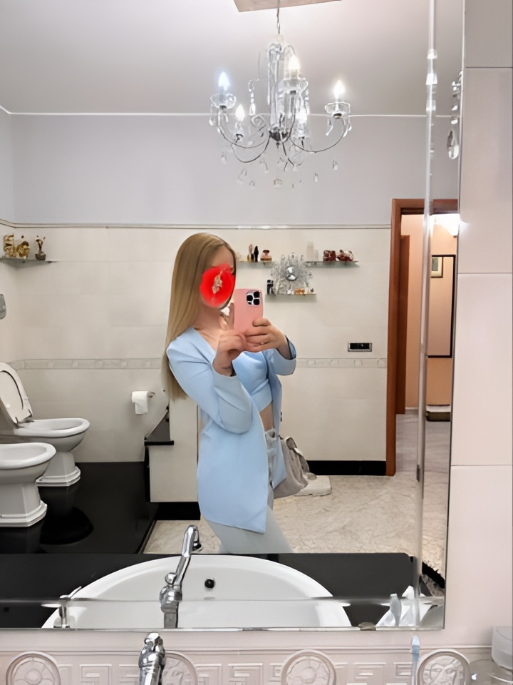 Наташа привлекальеная девушка из Боровичей цена от 1500 руб