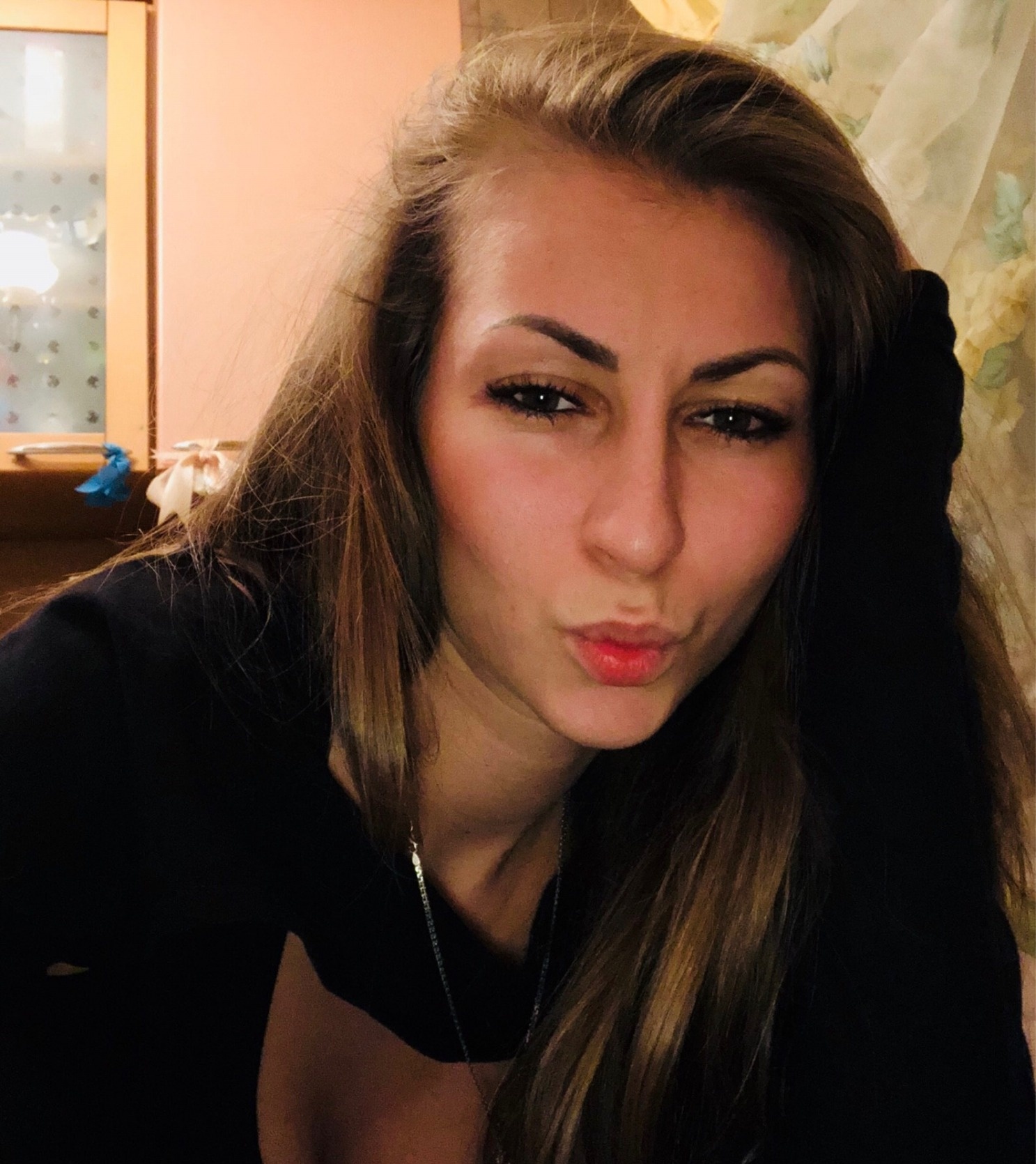 Светик привлекальеная девушка из Боровичей цена от 3000 руб