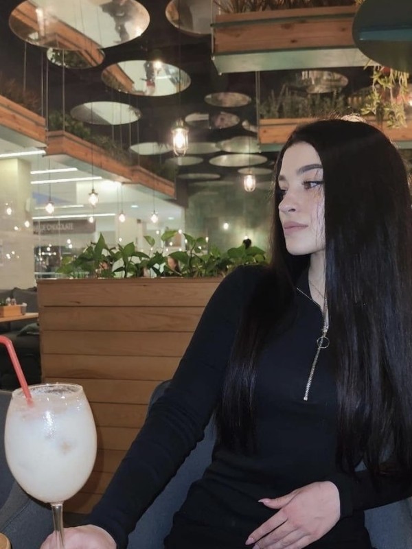 🎥 Люся привлекательная девушка из Боровичей цена от 6000 руб