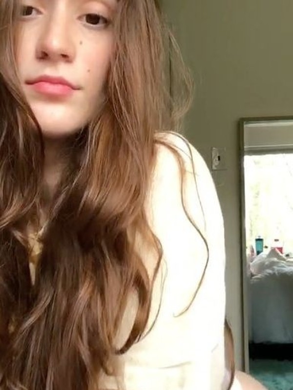 Ольга привлекательная девушка из Боровичей цена от 5000 руб